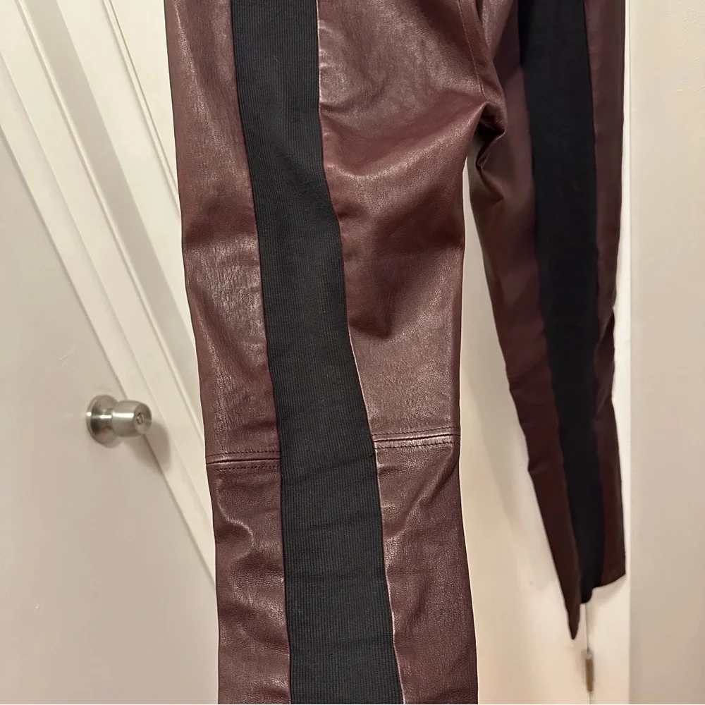 Joseph Burgundy Lambskin Leather Leggings w. Back Black Knit Panels S